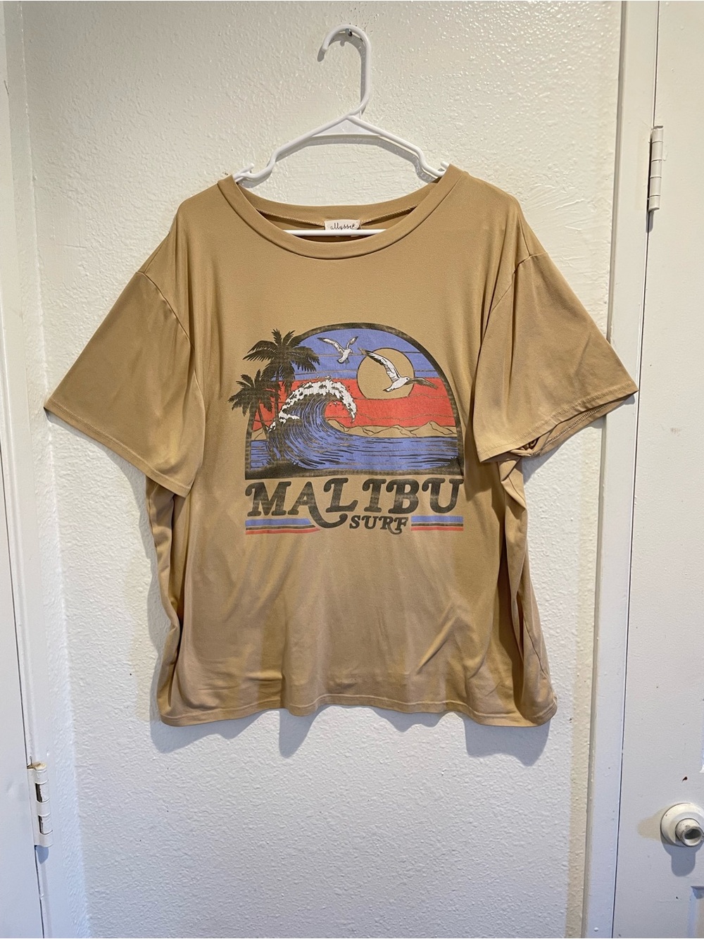 🌴 Retro MALIBU SURF Graphic Tee 🌊 Oversized Tan Beach T-Shirt M